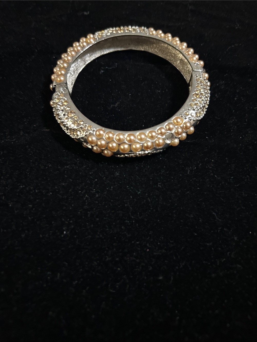 Elegant Pearl and Crystal Hinged Bangle Bracelet - Gold-Tone